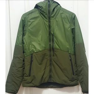 Mountain Hardware Compressor Hoody NWOT